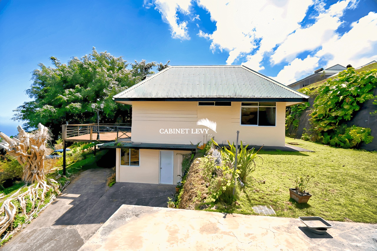 À Vendre : Grande Maison F4 de 180m² à Mahina