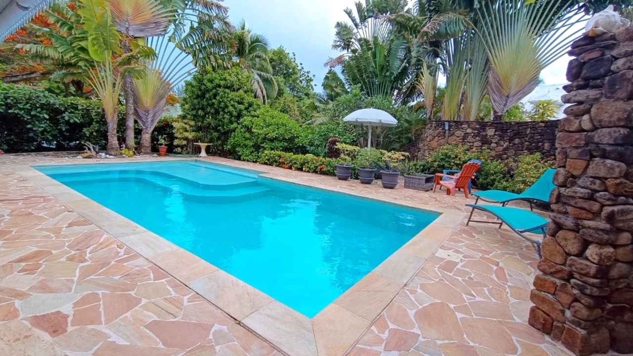 A Vendre, Magnifique maison à Vaiare à 3 min du quai des ferrys