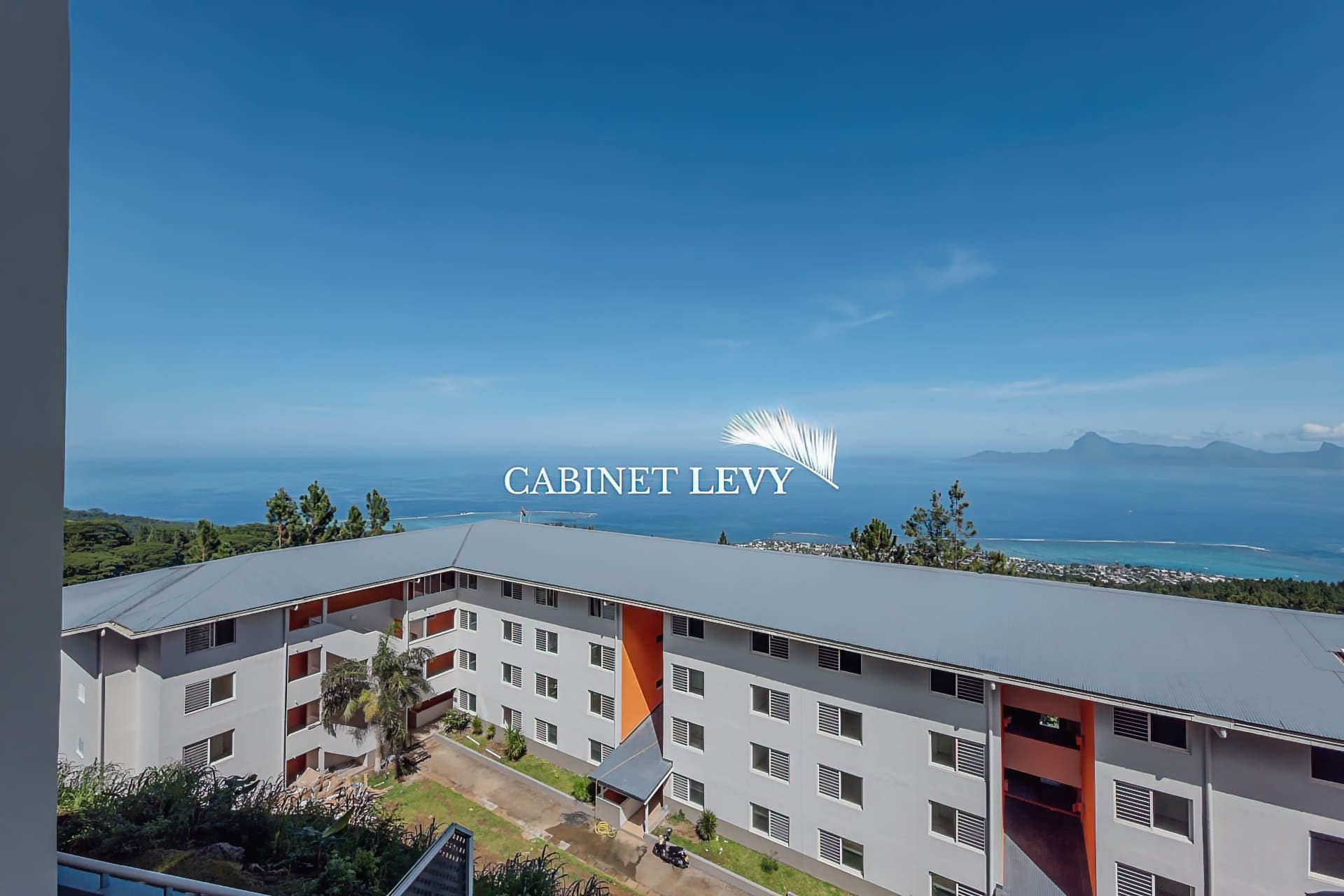 A louer grand appartement F2 sur les hauteurs de Punavai nui, Punaauia (Vue Mer )