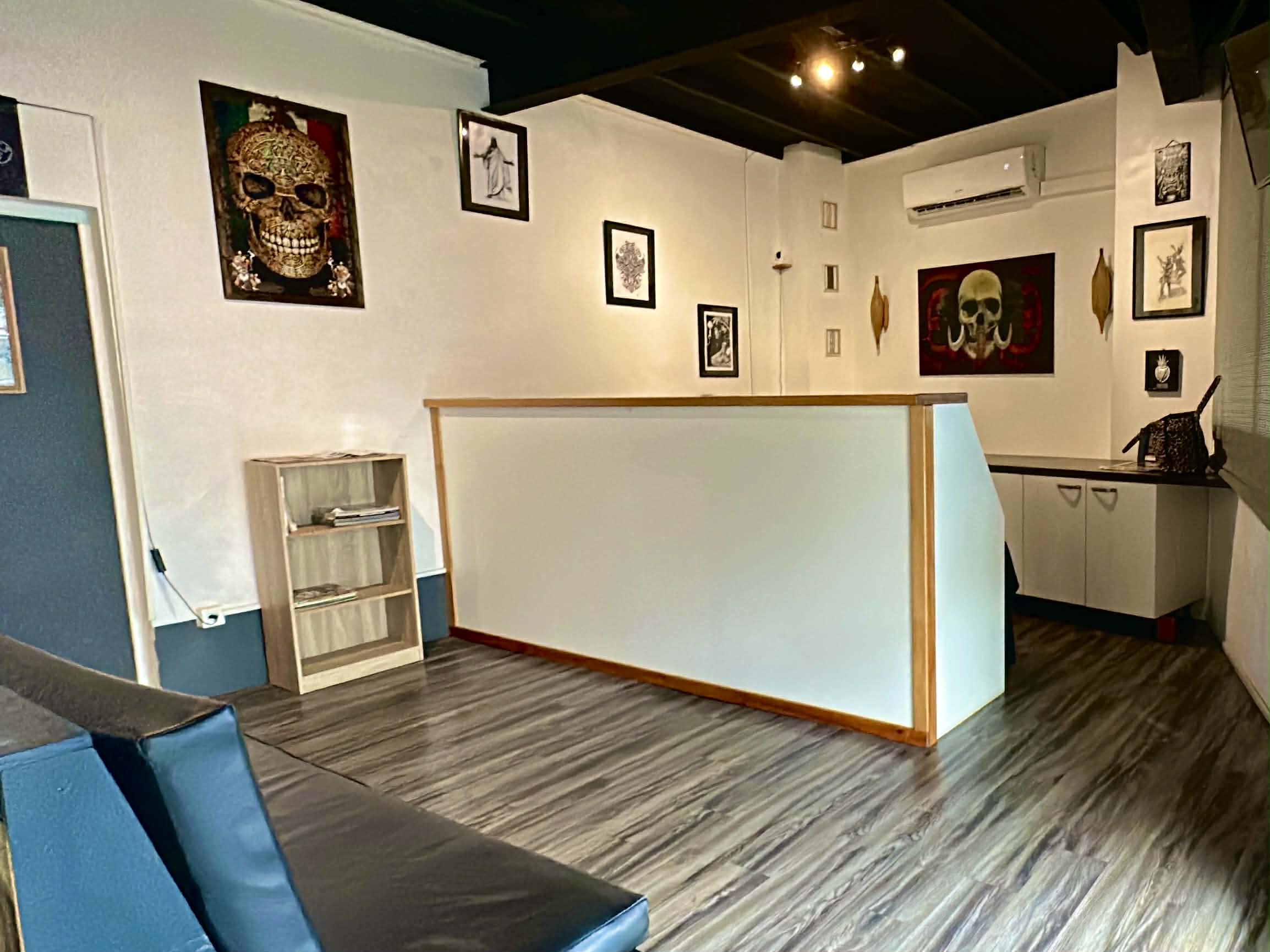 À CÉDER DROIT AU BAIL– LOCAL COMMERCIAL de 125M²