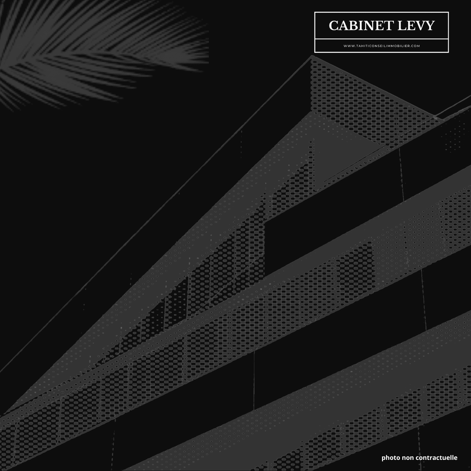 À CEDER DROIT AU BAIL sur MAHINA LOCAL COMMERCIAL de 55m2