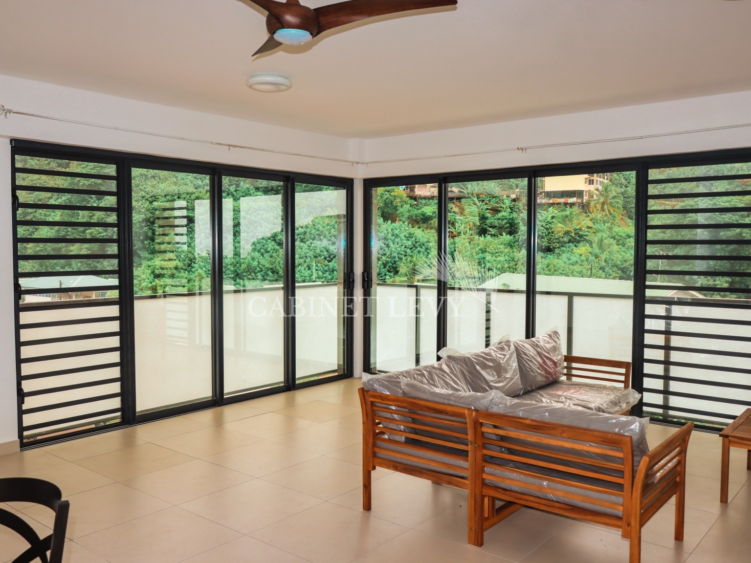 À louer appartement F3 de Standing (meublé/équipé) résidence neuve Tipaerui, Papeete