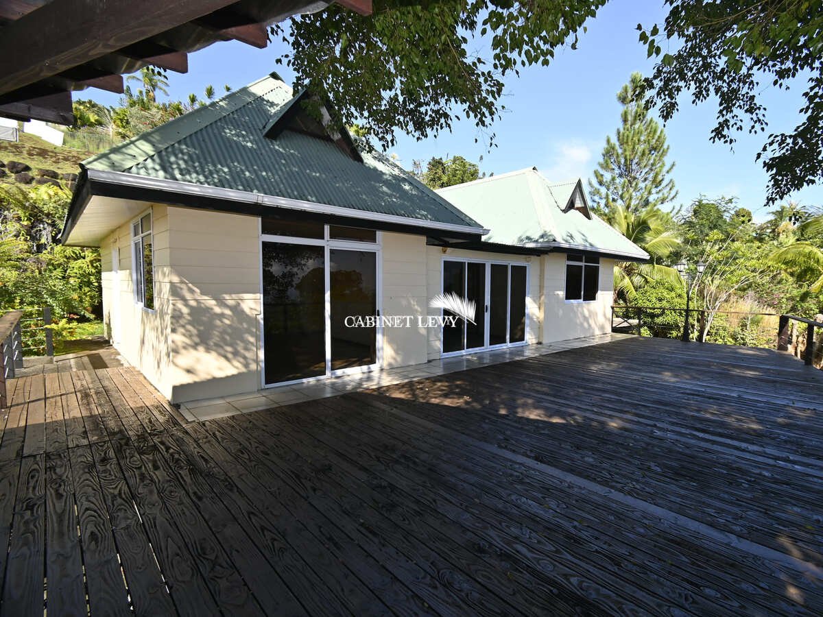À Vendre : Grande Maison F4 de 180m² à Mahina