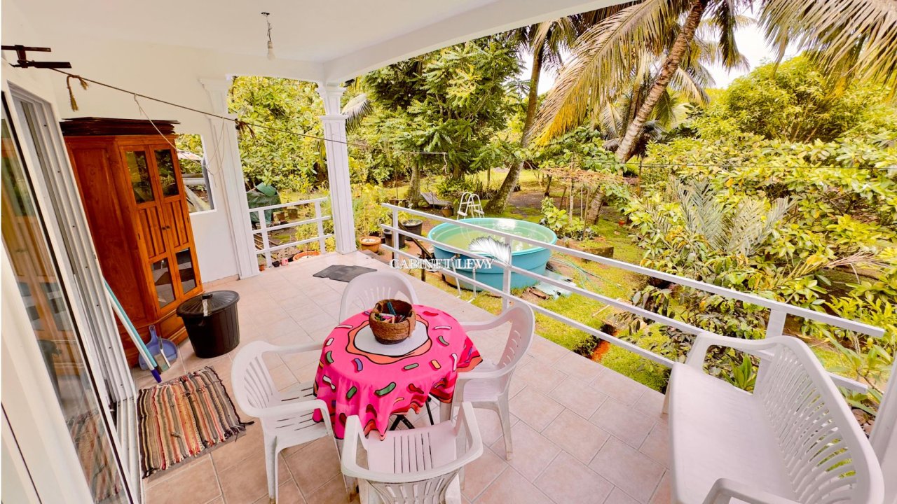 TARAVAO À VENDRE MAISON