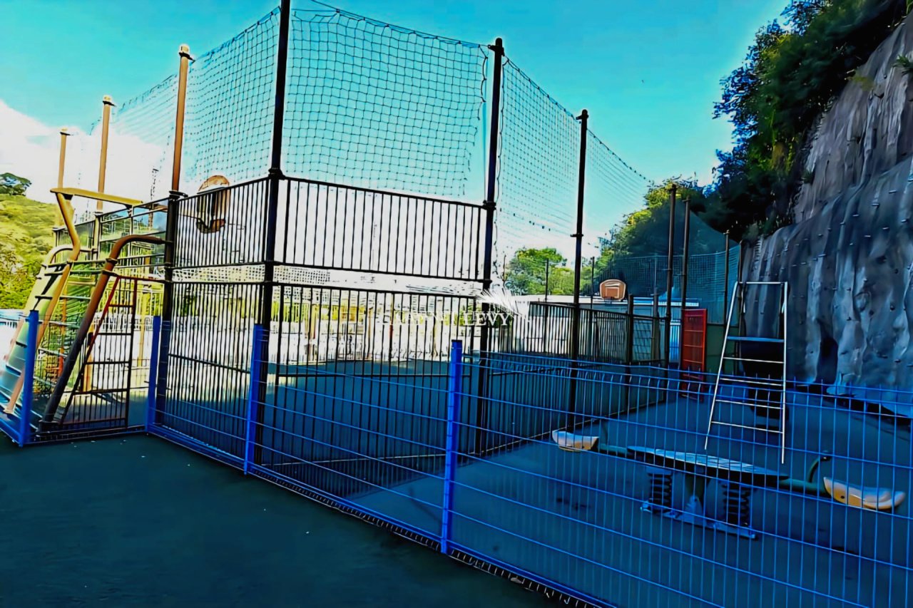 Bel appartement F3 à vendre résidence URAORE au Pic Rouge à Papeete