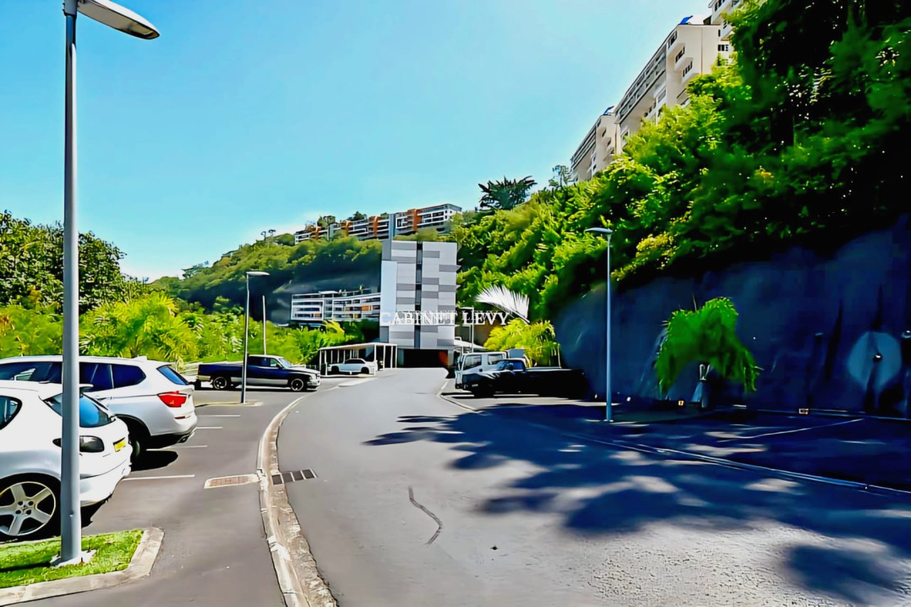 Bel appartement F3 à vendre résidence URAORE au Pic Rouge à Papeete