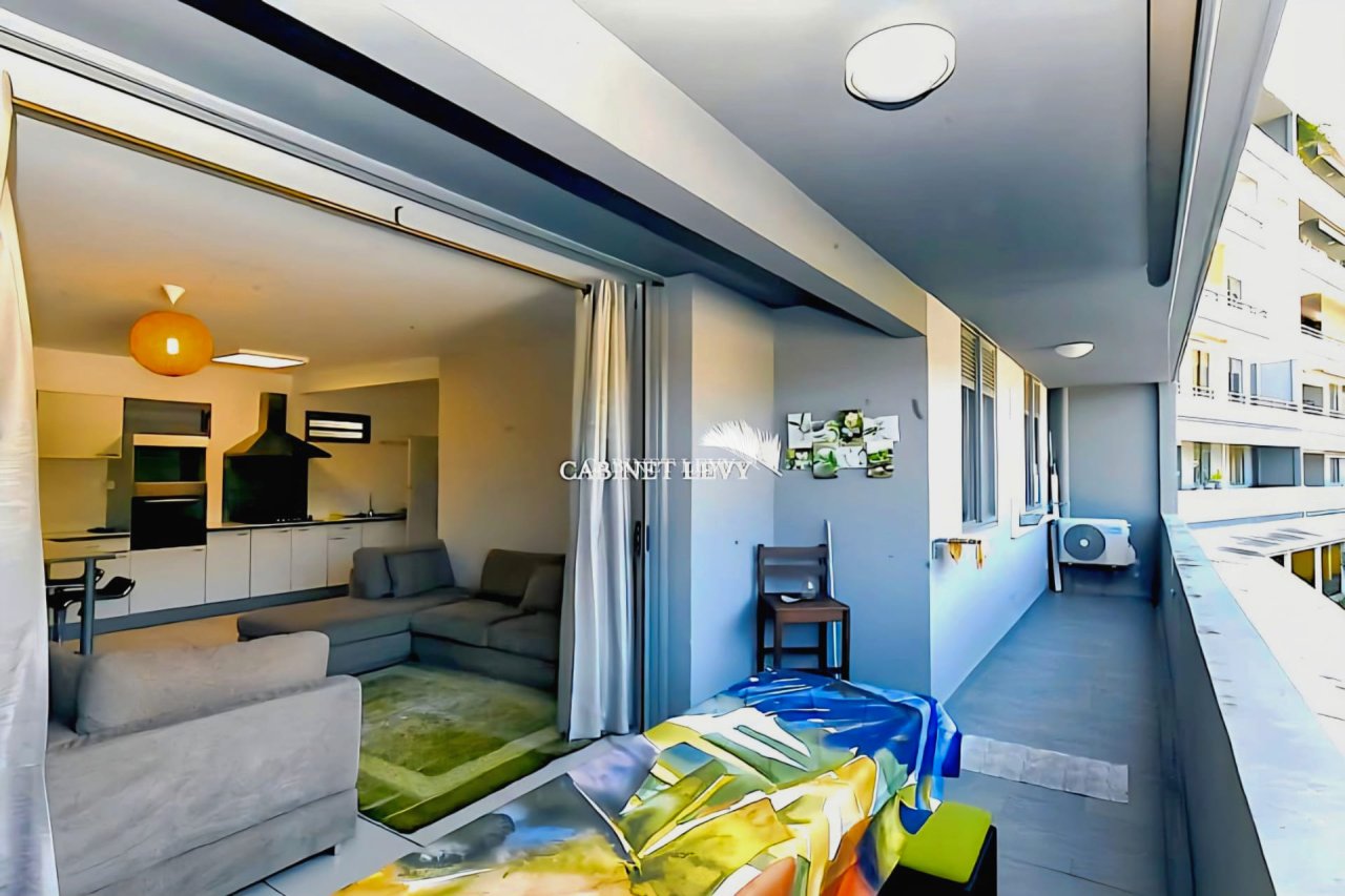 Bel appartement F3 à vendre résidence URAORE au Pic Rouge à Papeete