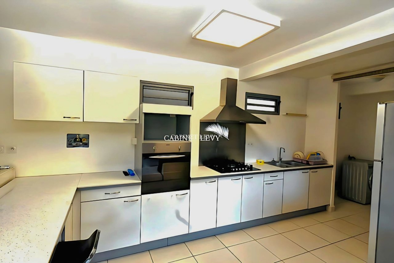 Bel appartement F3 à vendre résidence URAORE au Pic Rouge à Papeete