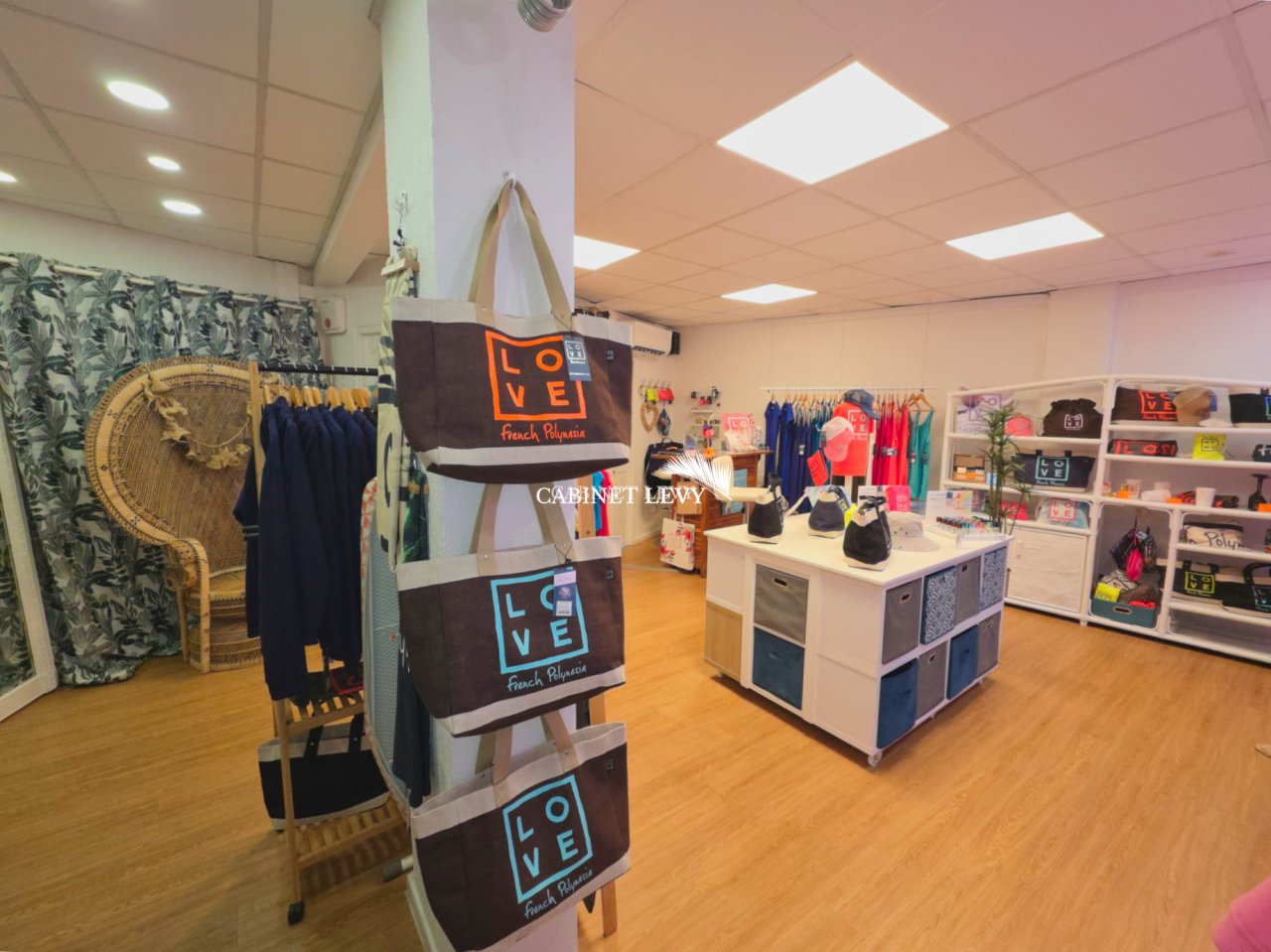 Droit au bail à vendre – Local commercial 35 m² RÉNOVÉ – Papeete centre (Idéal boutique, prêt-à-porter, accessoires)