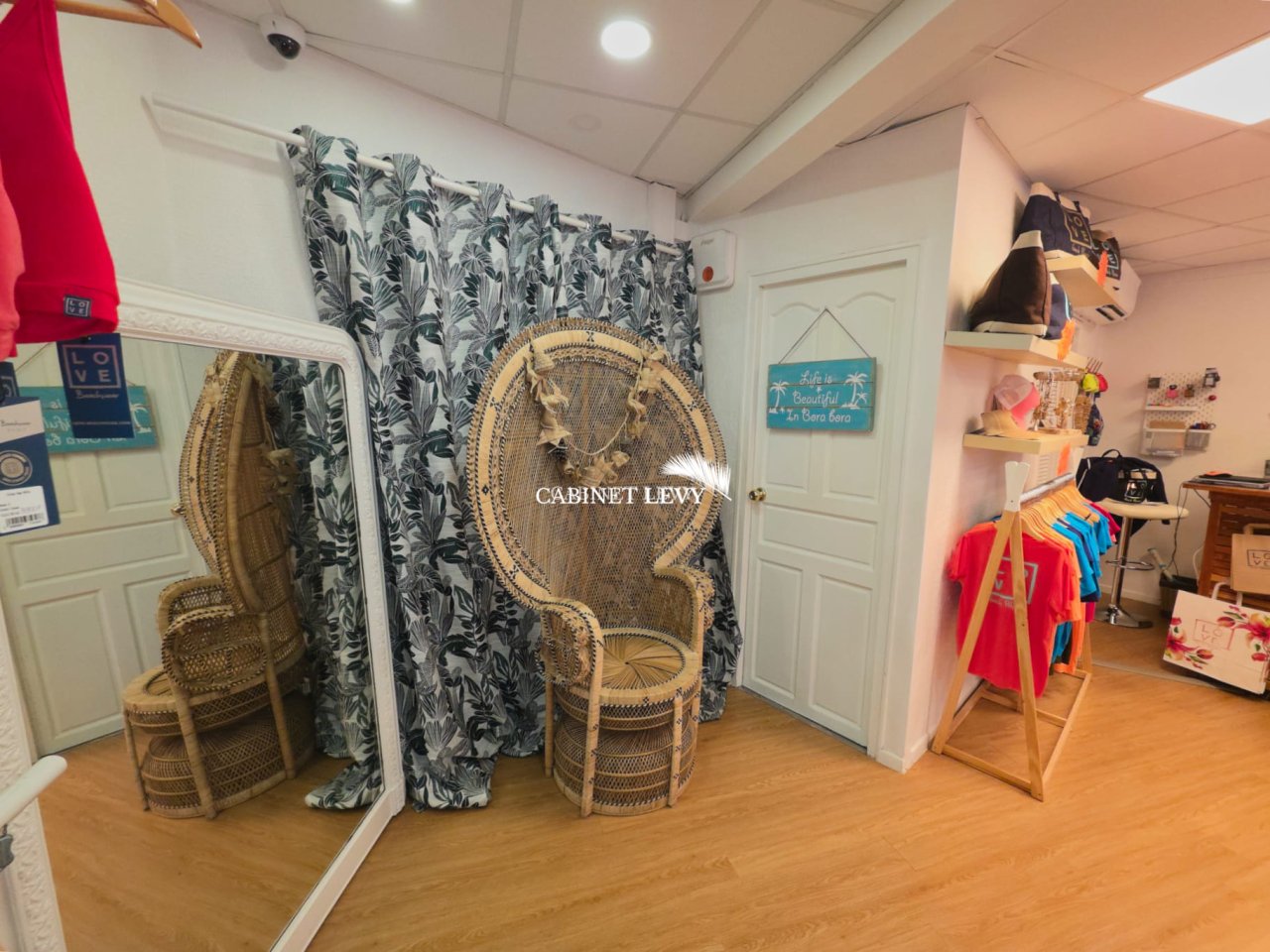 Droit au bail à vendre – Local commercial 35 m² RÉNOVÉ – Papeete centre (Idéal boutique, prêt-à-porter, accessoires)