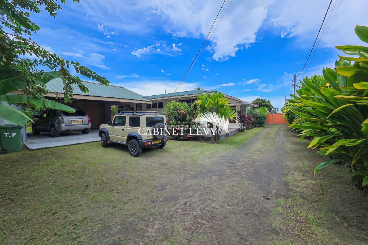 À louer maison f5 début Papara ( proche Mara'a)