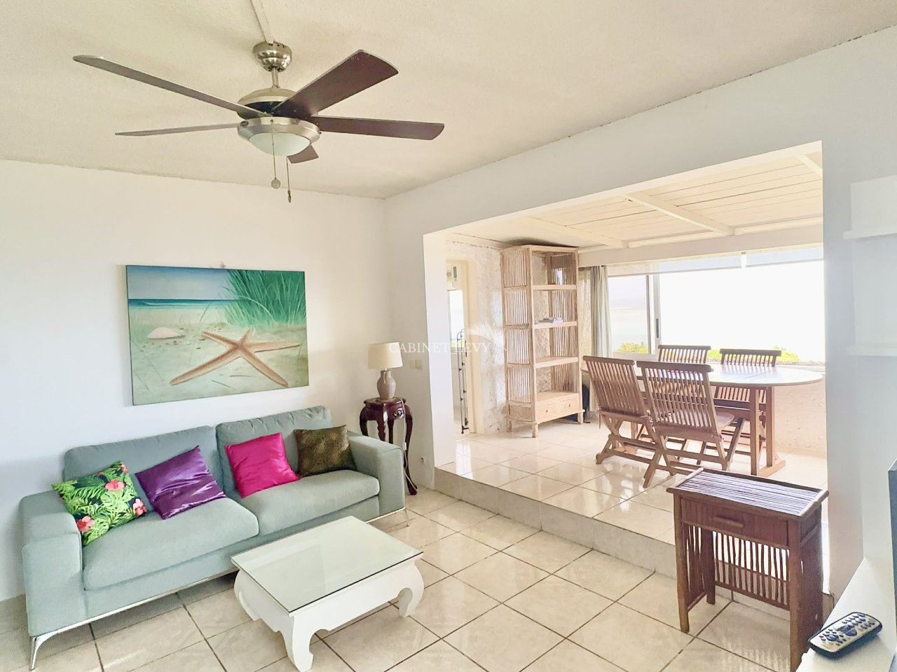 PUNAAUIA-APPARTEMENT F3 VUE MER A LOUER (STANDING)