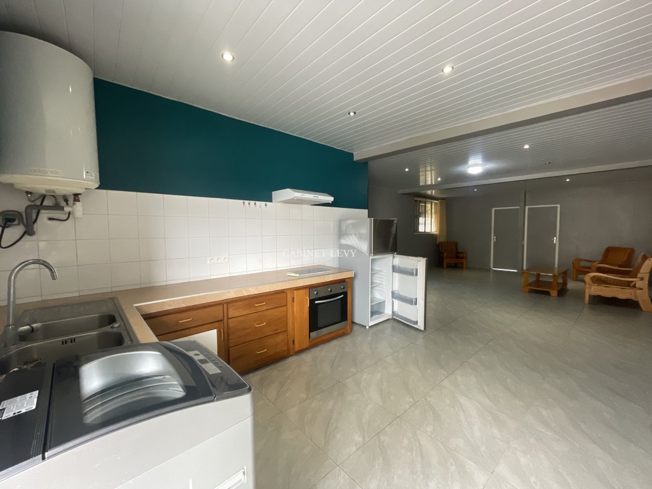 À LOUER À PAPEETE APPARTEMENT T3 CENTRE VILLE