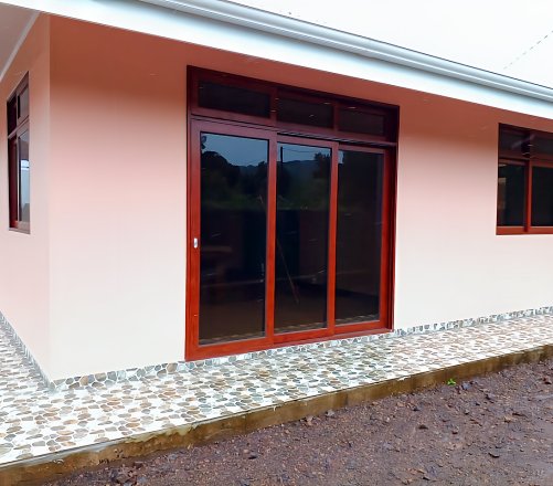TARAVAO CENTRE A LOUER MAISON NEUVE F2