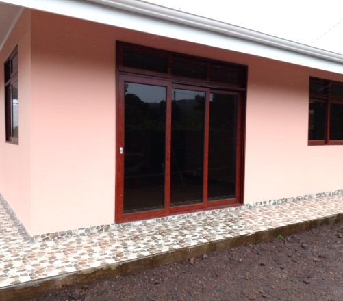 TARAVAO CENTRE A LOUER MAISON NEUVE F2
