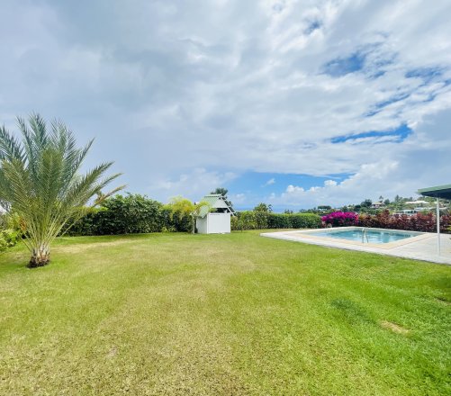 À VENDRE À PUNAAUIA LOTUS – MAISON T4 AVEC PISCINE &amp; VUE OCÉAN (Moorea)