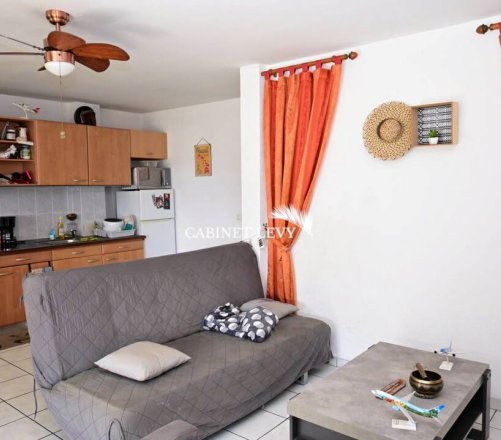 A louer appartement F2 « meublé/équipé/climatisé » à Punaauia (Vue mer, Moorea)