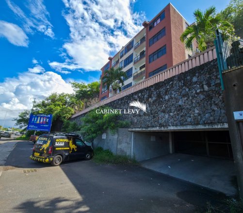 À louer appartement F2 "Meublé &amp; Équipé" à Punaauia (Proche Papeete)