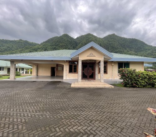 À vendre – Propriété familiale avec deux maisons sur un terrain 7 000 m² à Papara