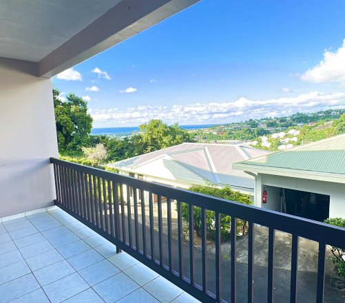 À LOUER PAPEETE / TITIORO - APPARTEMENT F4 NON MEUBLÉ