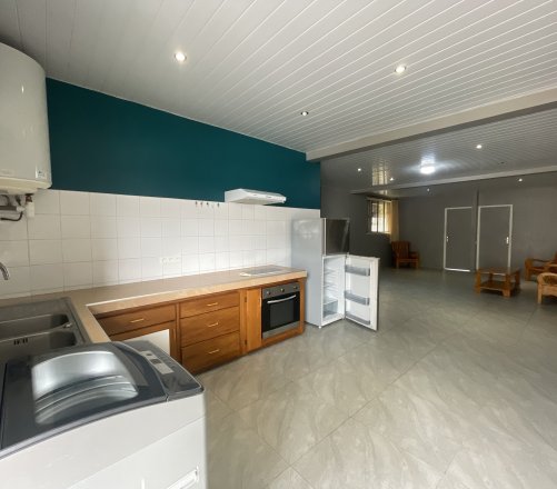 À LOUER À PAPEETE APPARTEMENT T3 CENTRE VILLE